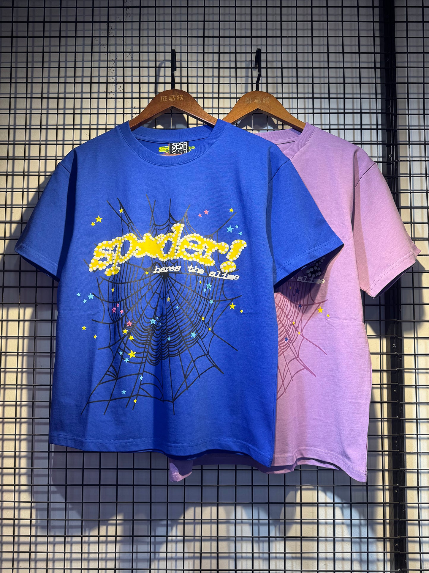 SP5DER P*NK & BL*CK T-shirts.