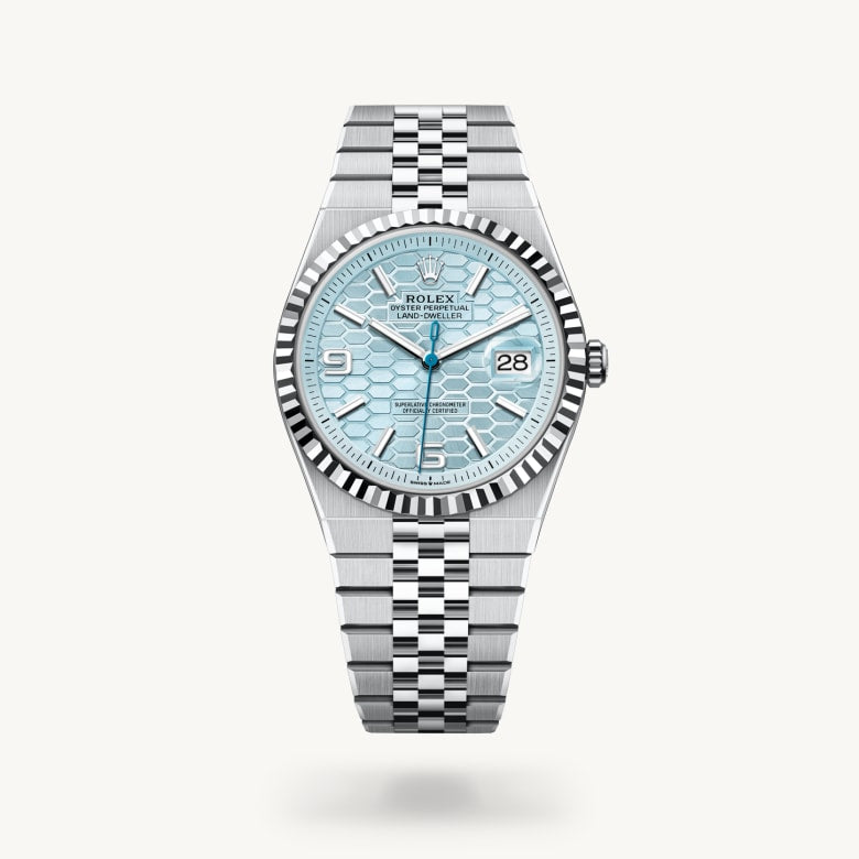 Rolex Land-Dweller 40
Oyster, 40 mm, platinum.